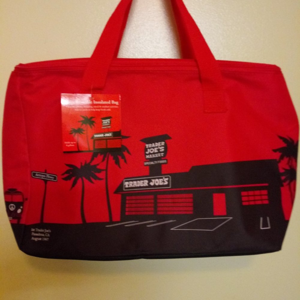 Trader Joe's Reusable Insulated Cooler Bag
